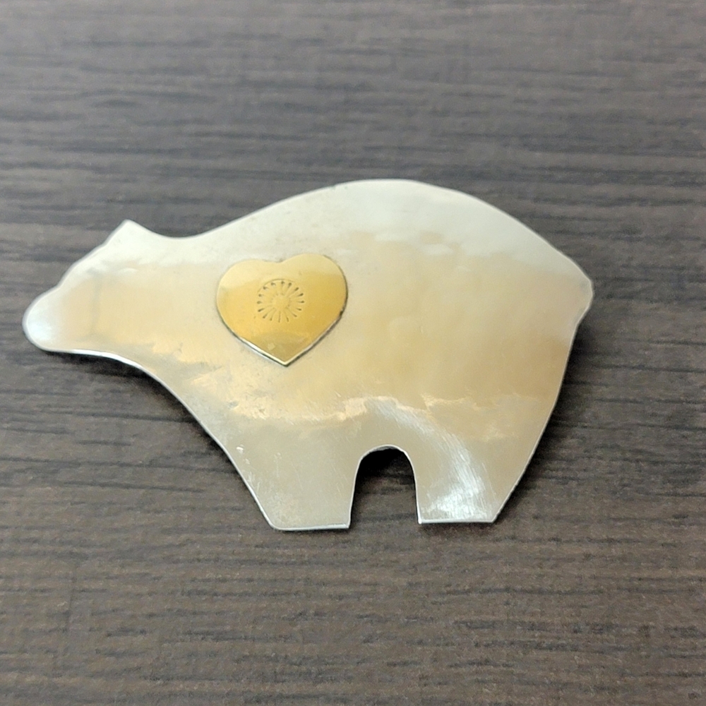 Despina Native Streling Silver Hammered Bear Heart Pin 6/97 Vintage Western - Picture 2 of 5